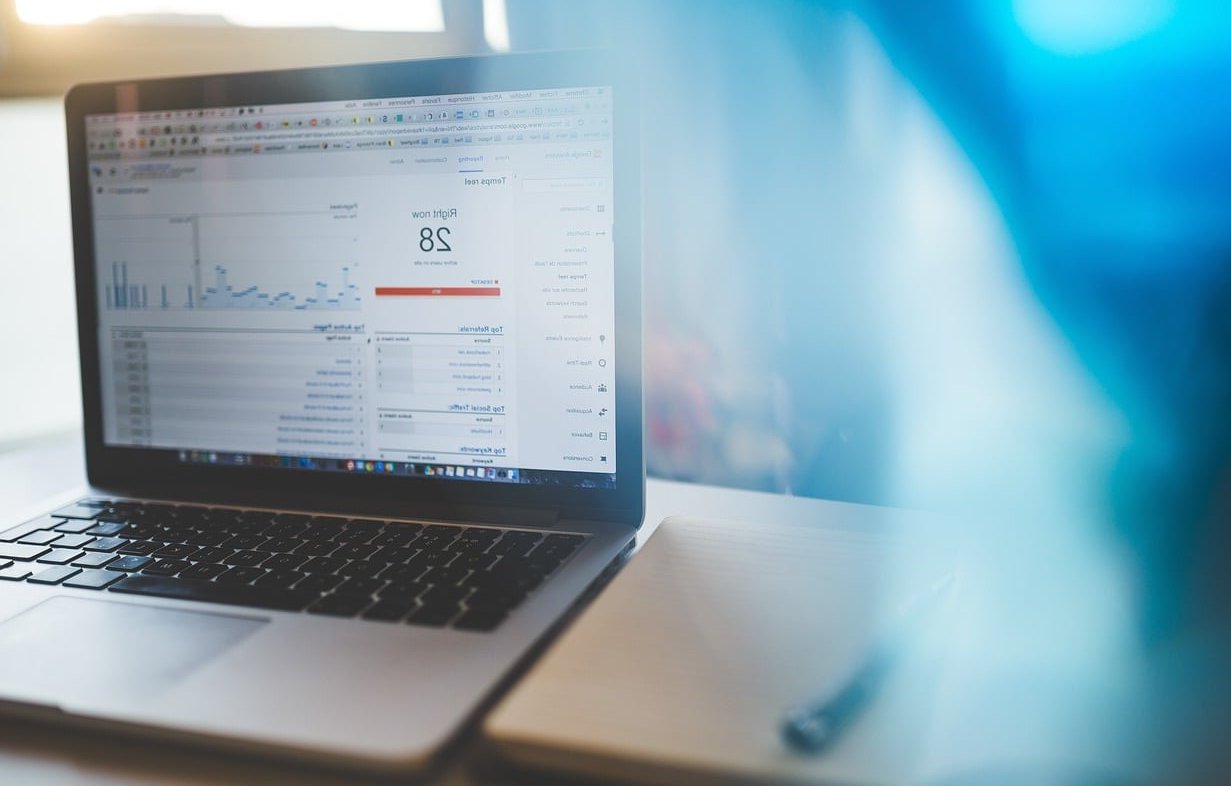 website analytics dashboard
