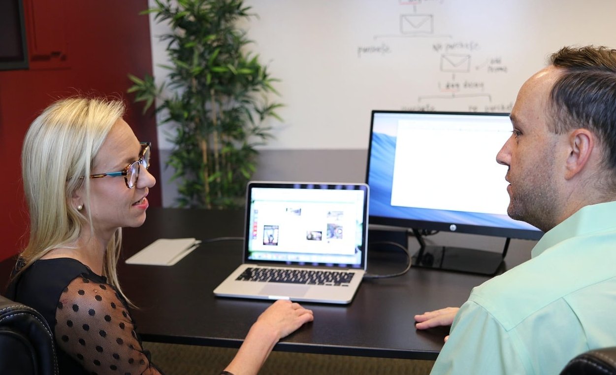 web designer meeting client